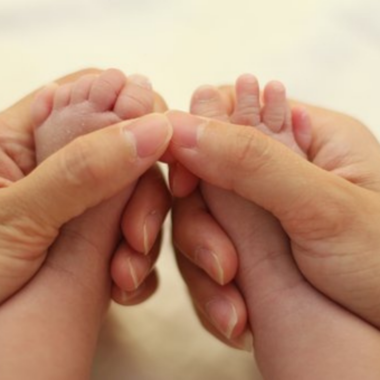 Massage bébé
